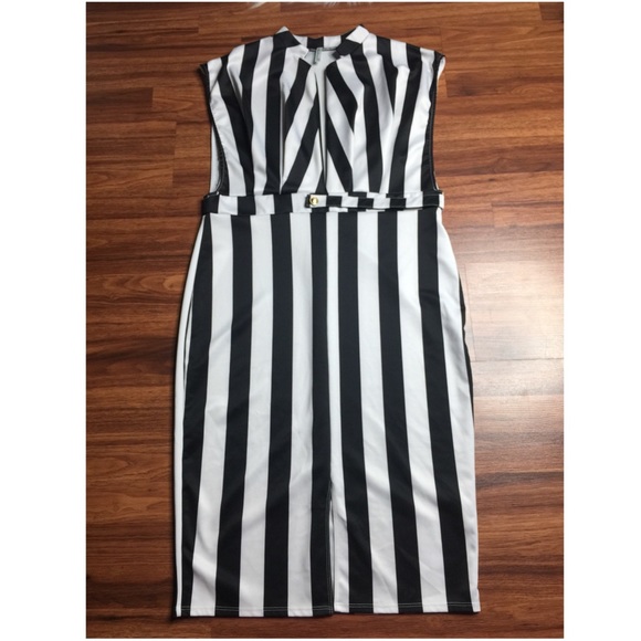 Black White Stripe Bodycon Dress - Picture 2 of 3